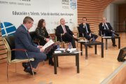 Pablo R. Lago, Miriam Andrés, Pablo Junceda, Conrado Íscar y Jesús García-CrucesJ. M. LOSTAU