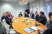 Juan Pontvianne, CEO de Plásticos Durex (a la izquierda), y Mauricio Kuri, gobernador de Querétaro (a la derecha) 1