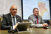 El delegado territorial de Aemet en Castilla y León, Manuel Mora y, Jacinto Canales, ofrecen un resumen climático de la primavera y la predicción estacional para el verano.