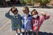 Jorge, Mario y  Diego, trillizos del colegio Alonso Berruguete de Valladolid que este año cursarán juntos segundo de Infantil, tras hacerlo separados en primero. PABLO REQUEJO (PHOTOGENIC)