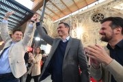 Daniel de la Rosa, Pedro Sánchez y Luis Tudanca, durante el acto político celebrado en Burgos.- ICAL