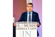 Pablo Lago, director del periódico.