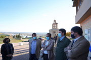 El presidente de la Junta de Castilla y León, Alfonso Fernández Mañueco, visita el entorno de las riberas de Castronuño junto al consejero de Fomento y Medio Ambiente Juan Carlos Suárez Quiñones. | ICAL