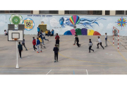 Escolares juegan en el patio del colegio vallisoletano Ponce de León.- PABLO REQUEJO / PHOTOGENIC