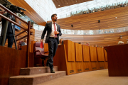 Luis Tudanca durante el debate del estado de la Comunidad en las Cortes.- ICAL