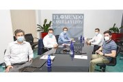 Miguel García (Vodafone), Juan Manuel García (Siro), Rafael Guerrero (Queserías Entrepinares), Raúl Grande (Vodafone) y Francisco Javier Muñoz (Acor). REPORTAJE GRÁFICO: J. M. LOSTAU