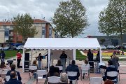 Actuación musical en la pasada edición de la Feria del Libro en Arroyo. / E.M.