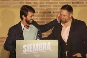 Gallardo y Abascal, en la noche electoral el 13 de febrero de 2022 en Valladolid.