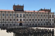 Parada militar en el patio del Regimiento de Ingenieros 11 de Salamanca donde ocurrieron los hechos.