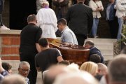 Funeral del minero David Álvarez, natural de Torre del Bierzo fallecido ayer en la mina de Cerredo.