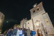Último ensayo de la procesión del Silencio en la parroquia de San Cosme