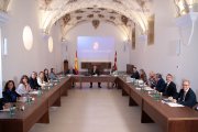 Reunión de la Mesa de las Cortes y de la Junta de Portavoces