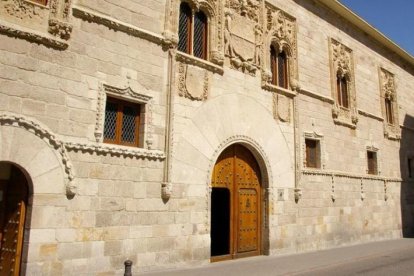 Fachada de la Audiencia Provincial de Zamora. -E .M.