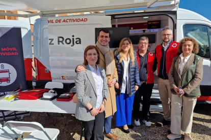 Cruz Roja Valladolid incorpora dos nuevos vehículos eco a su flota para la atención integral financiados por fondos europeos