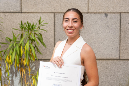 Diana Zayas, galardonada en el ciclo de Gestión Forestal y del Medio Natural en los I Premios a la Excelencia de los Centros Integrados de FP Agrarias