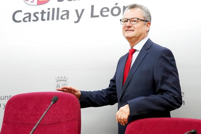 Dueñas presenta el Premio Leader Castilla y León. ICAL