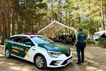 Evacuación de niños de  un campamento de un pueblo de Soria