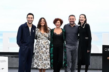 Ricardo Gómez, Isa Campo, Icíar Bollaín, Urko Olazábal y Mireia Oriol.