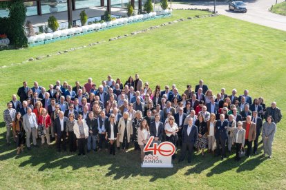 Homenaje a los empleados que llevan 40 años trabajando en Pascual.