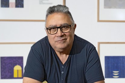 El escritor, músico y artista bañezano Antonio Odón Alonso