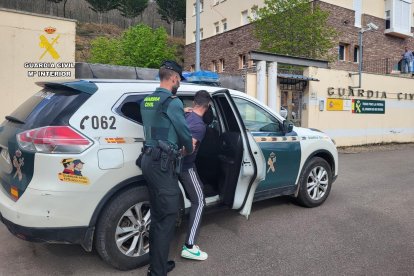 Detención de las dos personas por apuñalar a otra en Barruelo de Santullán