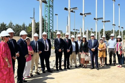 El consejero de Sanidad, Alejandro Vázquez, presenta el nuevo centro de salud de Sotillo de la Adrada.