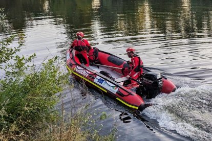 Busqueda de una persona en el Río Águeda en Ciudad Rodrigo (Salamanca).