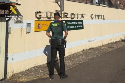 Imagen de archivo de un agente de la Guardia Civil.