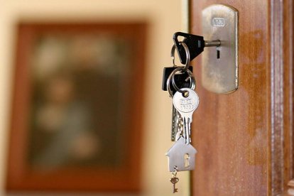 La transmisión de la casa utilizada por los ascendientes se convierte en fuente de acceso a la vivienda.