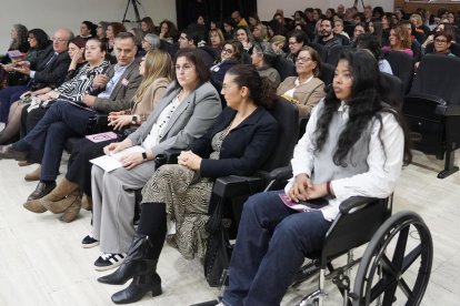 Presentación en Valladolid de un estudio de la Fundación Once sobre violencia de género en mujeres con discapacidad.