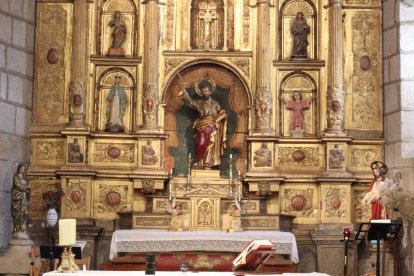 Retablo de la Iglesia de San Bartolomé de Mijares (Ávila).

Hispania Nostra ha incluido en la Lista Roja el retablo de la Iglesia de San Bartolomé de Mijares (Ávila) por tener deformaciones generadas por el peso, así como desprendimientos de capas pictóricas, de barnices y revestimientos, además de suciedad, entre otras condiciones negativas.

CULTURA 
HISPANIA NOSTRA