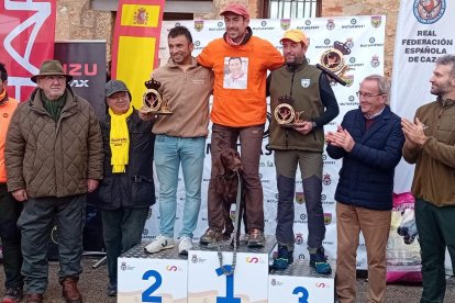 Distintos momentos de la final del campeonato de España de Caza menor con perro