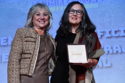 Premio al Mejor Cortometraje para Chelo Loureiro.