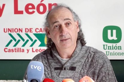 Jesús Manuel González Palacín hace balance del año agrario en la tradicional comparecencia de UCCL.