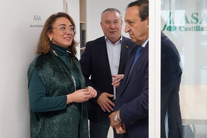 María González Corral, Donaciano Dujo y Pedro Barato.