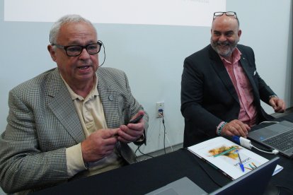 El consejero de Cultura, Turismo y Deporte, Gonzalo Santonja, presenta el informe sobre el estado de conservación de la zona arqueológica de Las Médulas.