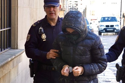 Primera jornada del juicio contra una auxiliar de Enfermería acusada de asesinato.