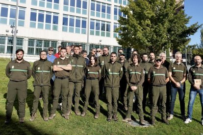 Agentes medioambientales, en una foto reciente de una asamblea.