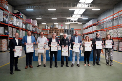 La Federación de Bancos de Alimentos de Castilla y León, en colaboración con la Asociación de Supermercados de Castilla y León presenta la VII Recogida primavera-verano. -ICAL