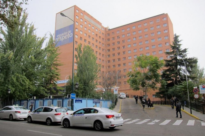 Hospital Clínico Universitario de Valladolid.- E. M.