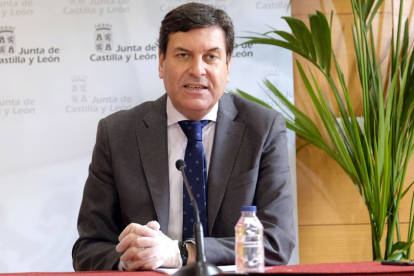El consejero de Economía y Hacienda, Carlos Fernández Carriedo