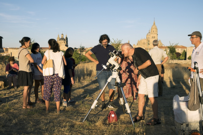 Observación astronómica del cielo de Salamanca. -ICAL