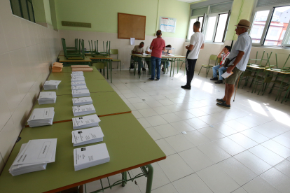 Votaciones a las Cortes Generales en los colegios electorales de Ponferrada