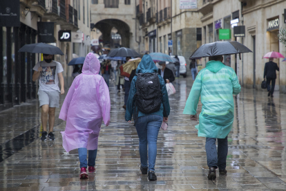 Imagen de archivo de lluvia en Salamanca.- E.M.