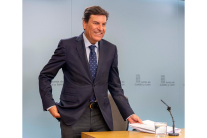 El consejero de Economía y Hacienda y portavoz, Carlos Fernández Carriedo.- ICAL