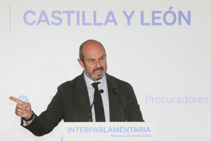 El presidente del PP de Castilla y León, Alfonso Fernández Mañueco, y el vicesecretario Nacional de Coordinación Autonómica y Local del PP, Pedro Rollán, participan en la Interparlamentaria del PPCyL, junto a más de 60 parlamentarios autonómicos y nacionales. ICAL