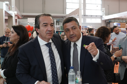 El presidente de la Diputación de Ávila, asiste a la 26 Feria Internacional de Turismo de Interior Intur. ICAL