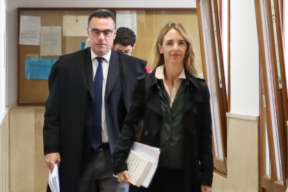 Cayetana Álvarez de Toledo declara en los juzgados de Zamora. -ICAL