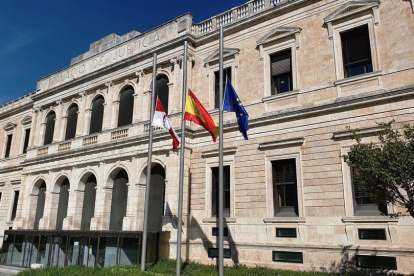 Fachada principal del Tribunal Superior de Justicia de Castilla y León. - E. M.