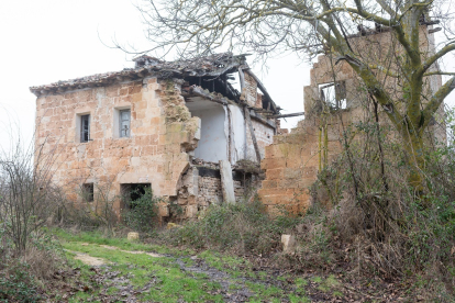 Bárcena de Bureba, en Burgos, un pueblo deshabitado comprado por una pareja holandesa. -ICAL